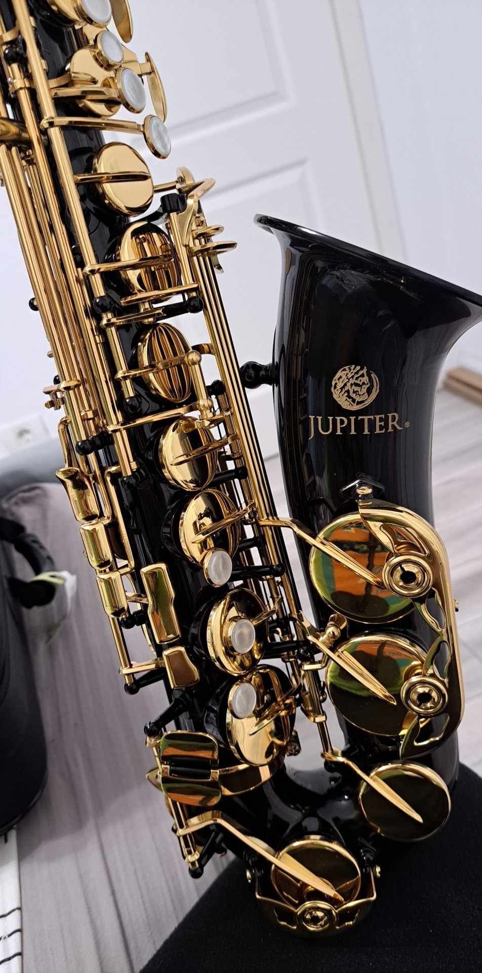 Saxofon jupiter 1100 Nou (oferta)