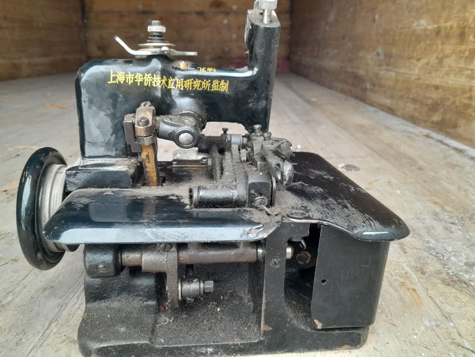 Оверлог В ОТЛИЧНОМ состоянии