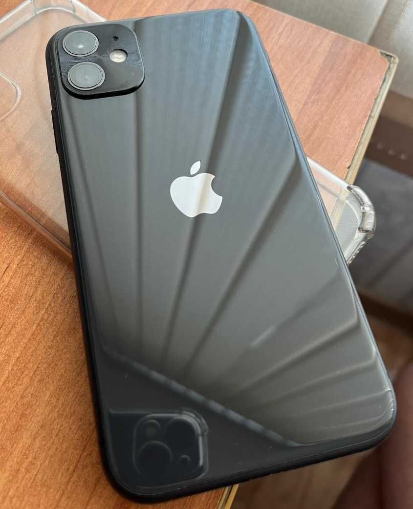 Смартфон Apple iPhone 11 64GB Black