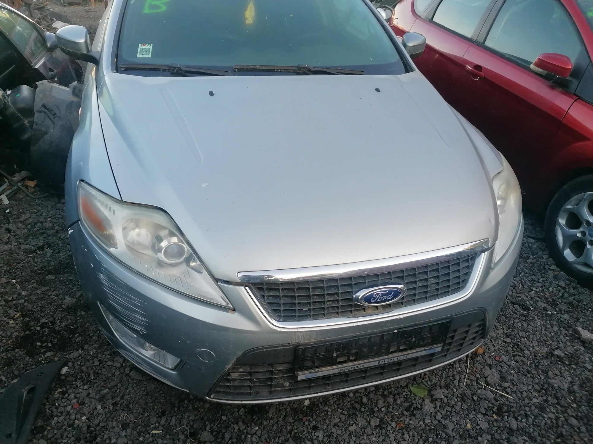 Capota aripa usa  trager bara Ford Mondeo