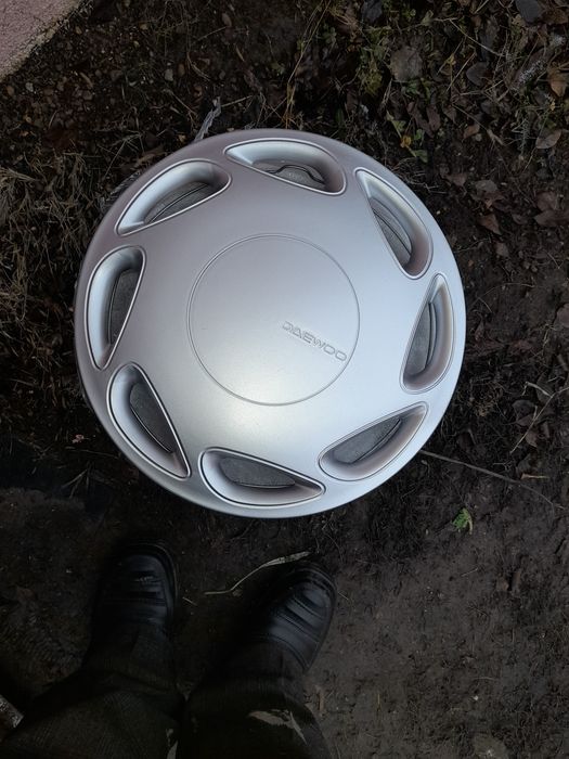 Калпаки на диски «14»новые 4шт.