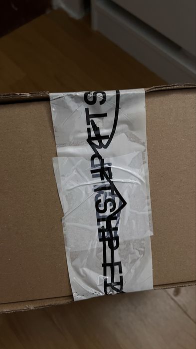 Sigilat Yeezy 350 V2 CMPCT 45 1/3