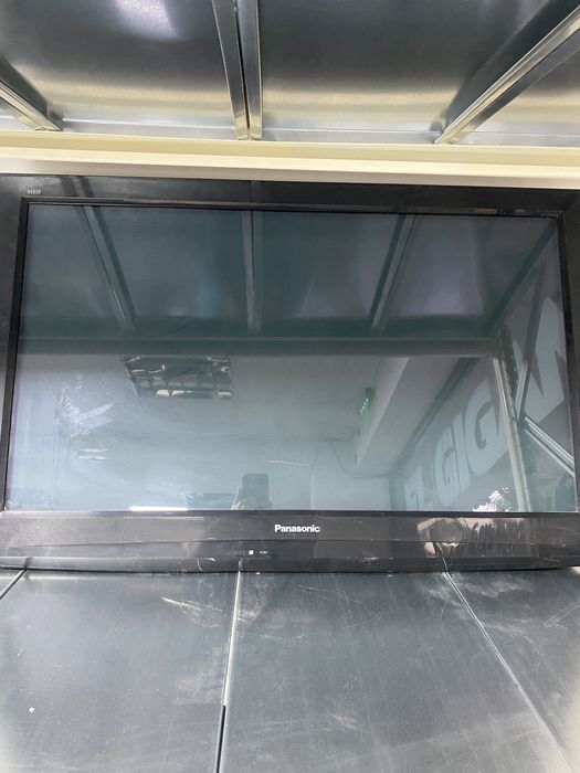 Телевизор LCD Panasonic