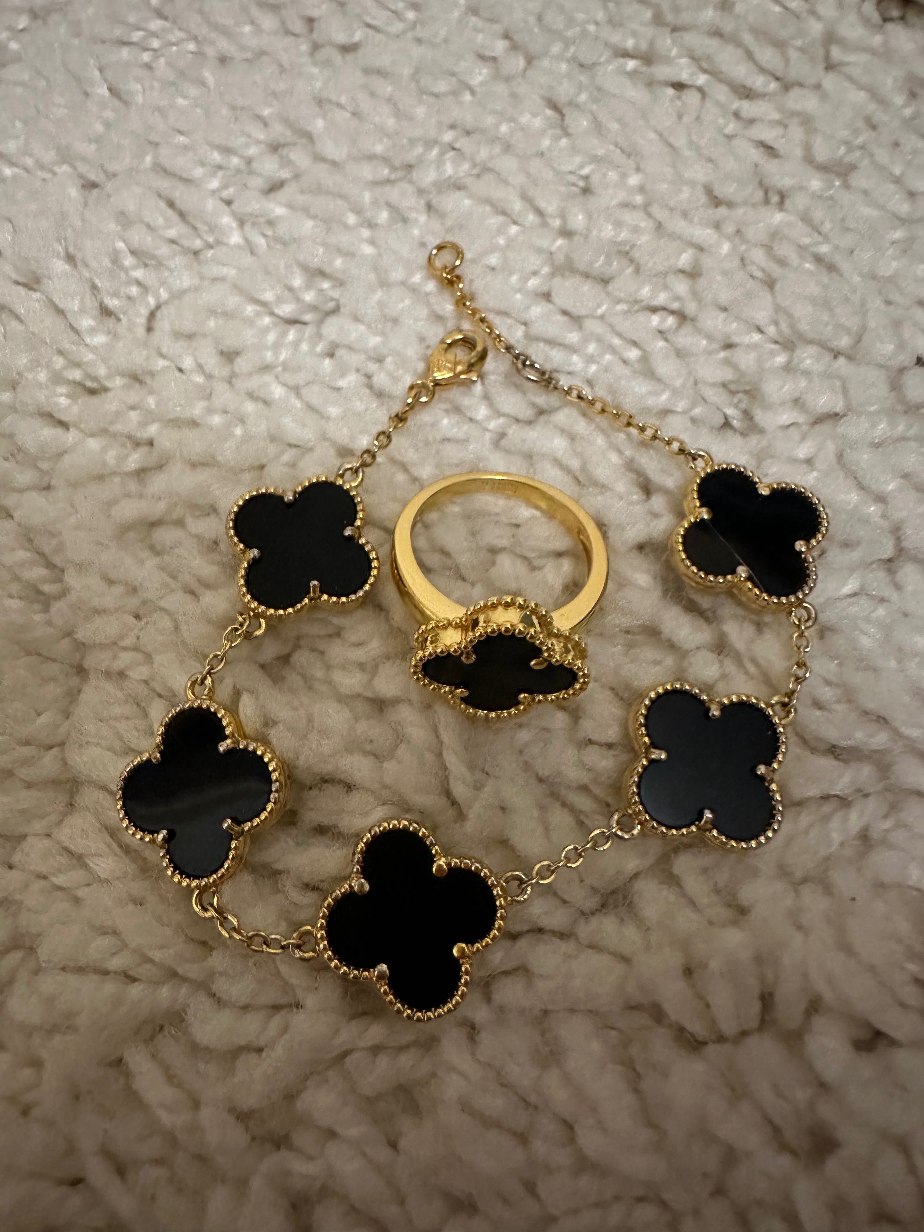 Гривна и пръстен Van Cleef