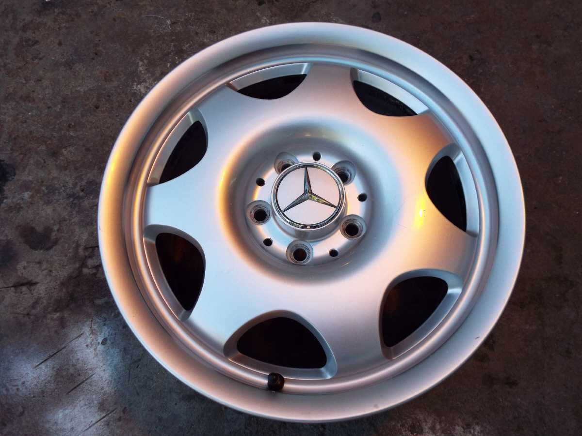 vand 4 jante de aliaj pe 16" originale mercedes vito si viano  1000ron