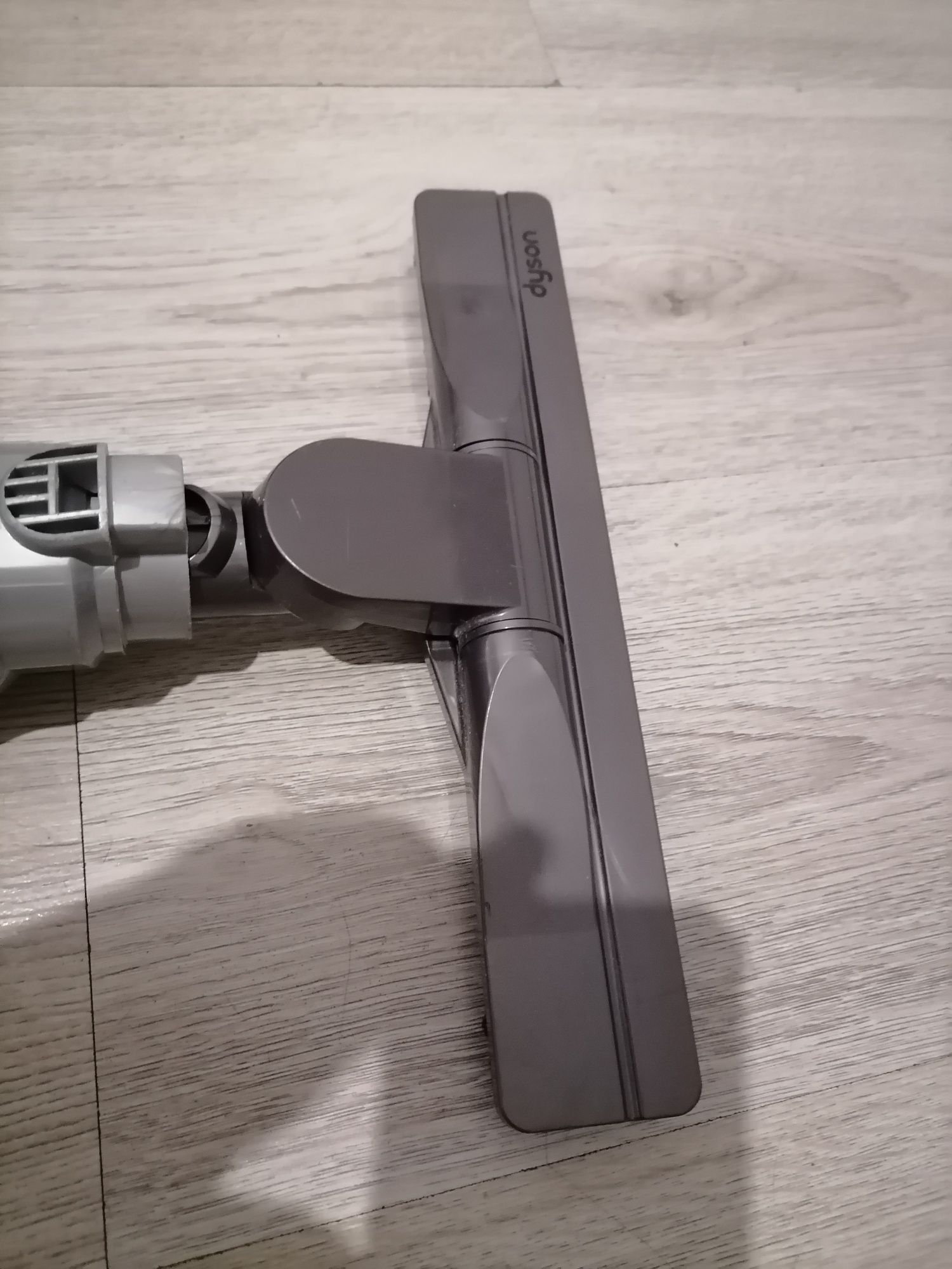 Прахосмукачка Dyson 147-EU