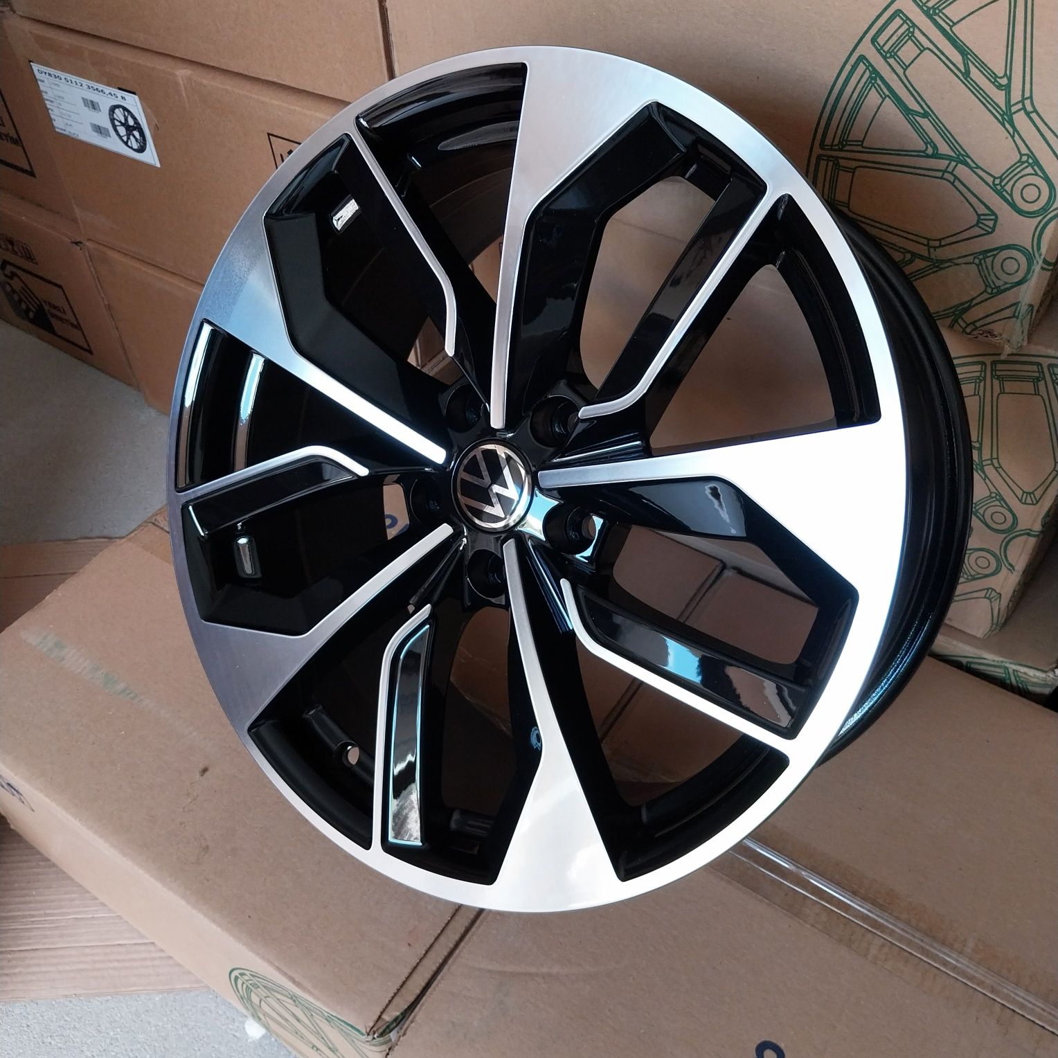 18”цола нови джанти за Ауди,VW,Шкода,Сеат Rs новия модел 5×112