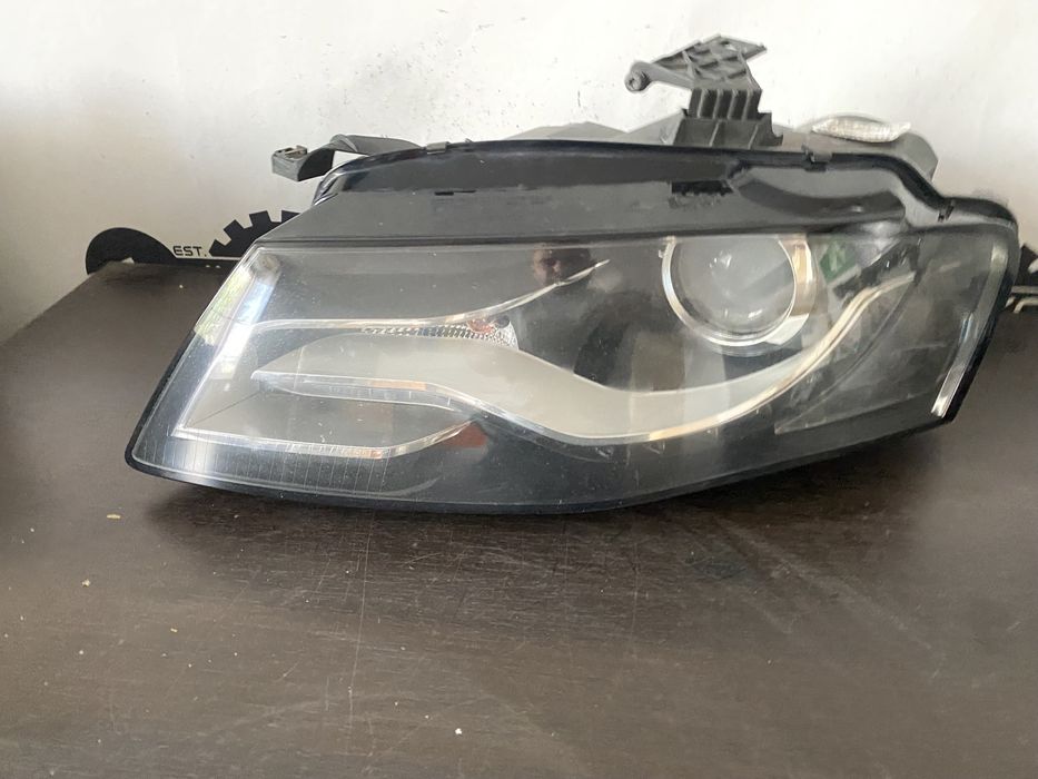 Far stanga bixenon si led Audi A4 B9 nonfacelift pana la 2012