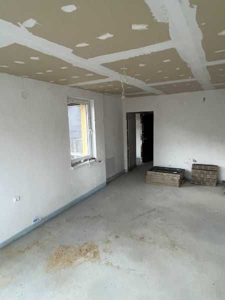 Продава се Тристаен апартамент в Асеновград - 103 кв.м за 1250 €/кв.м - Снимка #5