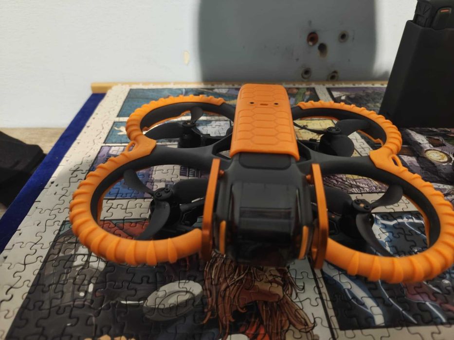 DJI AVATA 2 с целият бъндал и 3 батери