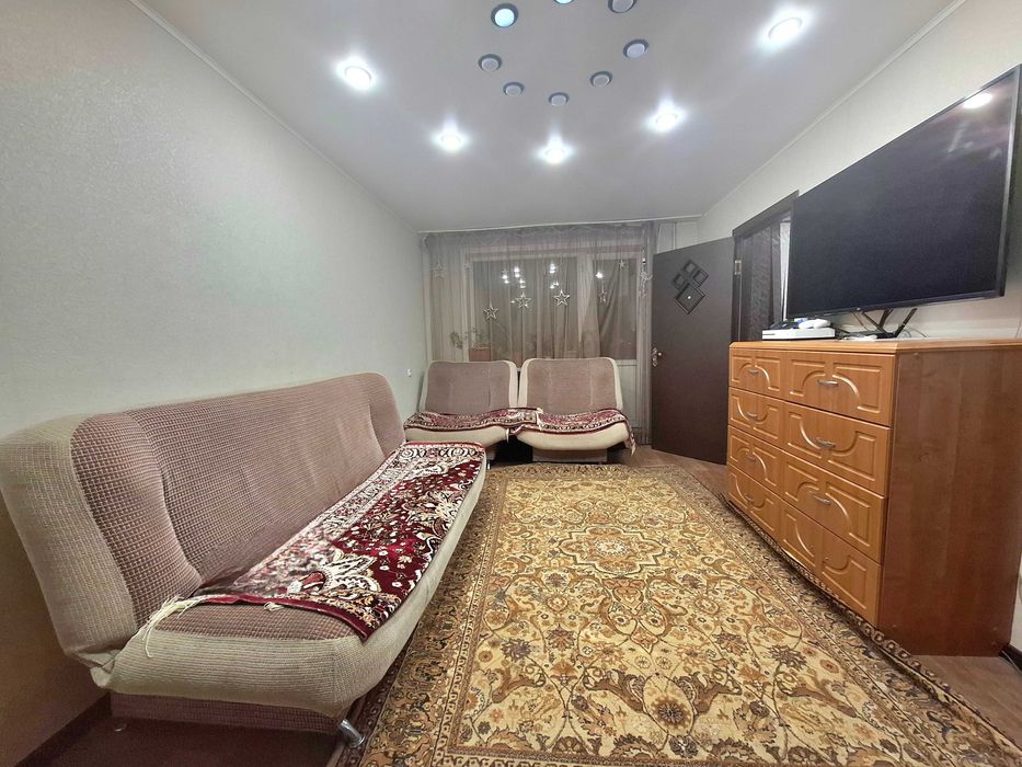 4х-комн. квартира, 3/5 этаж, по Байсеитовой, район Школы №12