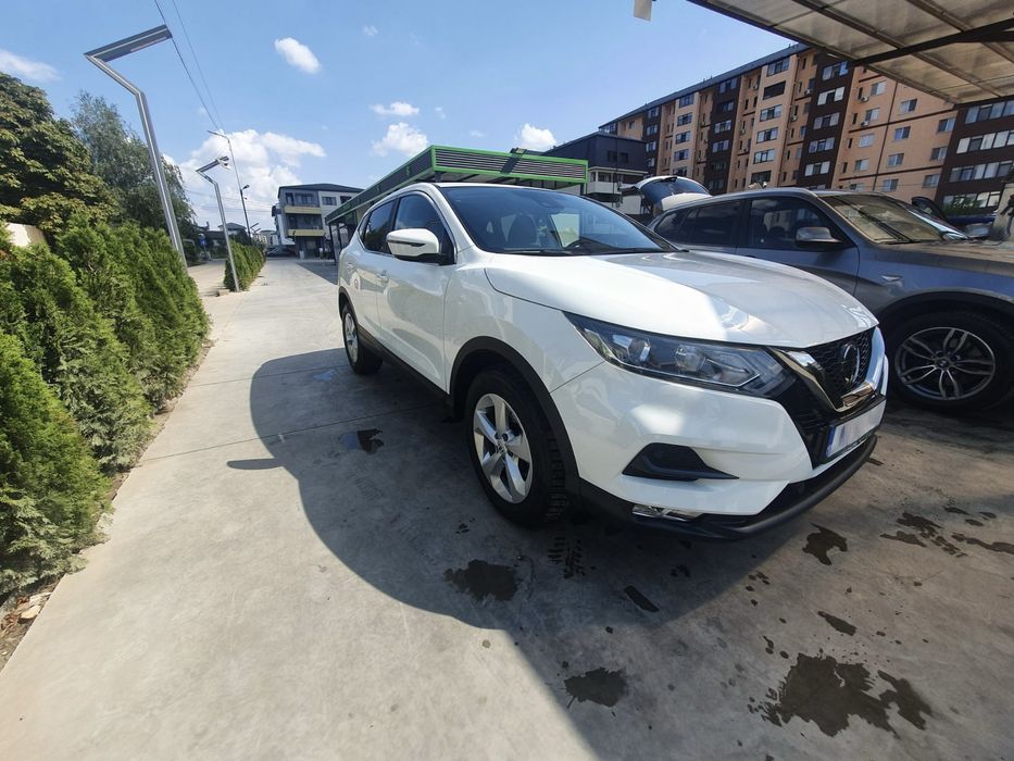 Vand Nissan Qashqai Camere 360 prima inmatriculare sepembrie 2019