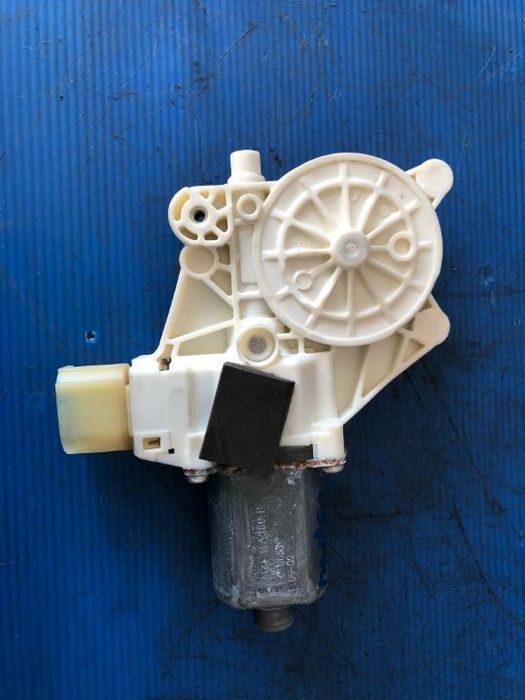 motoras macara stanga fata ford mondeo mk4 2009