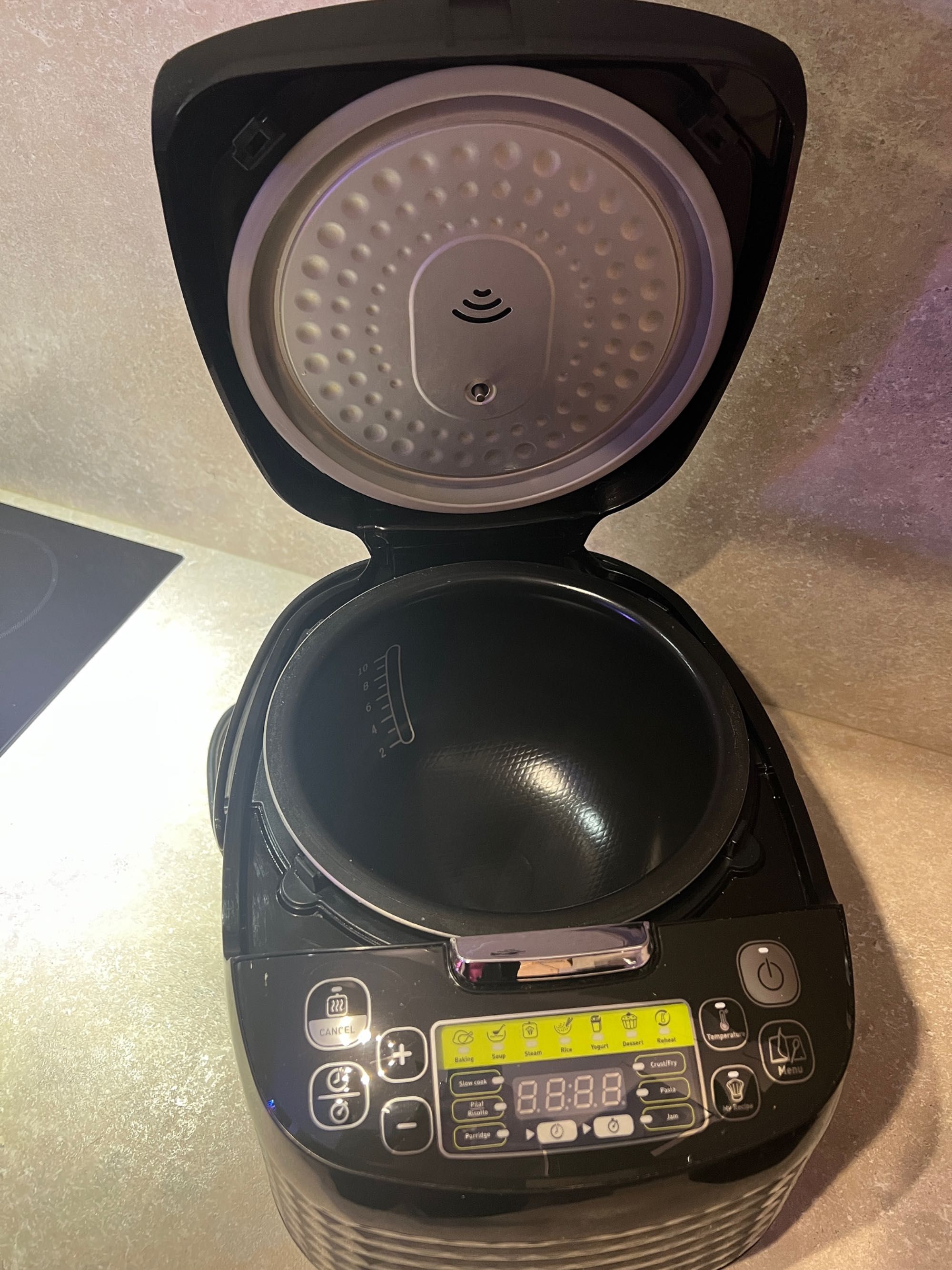 Мултикукър Tefal 16в1 модел R33-1