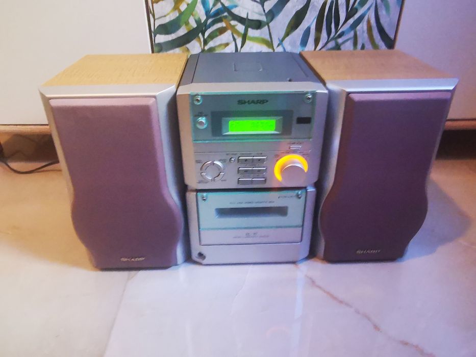 Combina SHARP casetofon