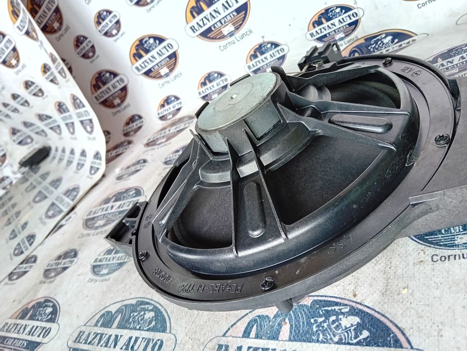 subwoofer spate original  audi a4 b9