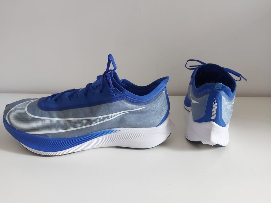 Nike Zoom Fly3 , 46 номер стелка 30см.Като нови