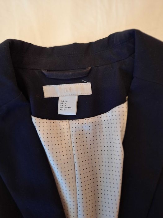 Vand 2 sacouri femei H&M