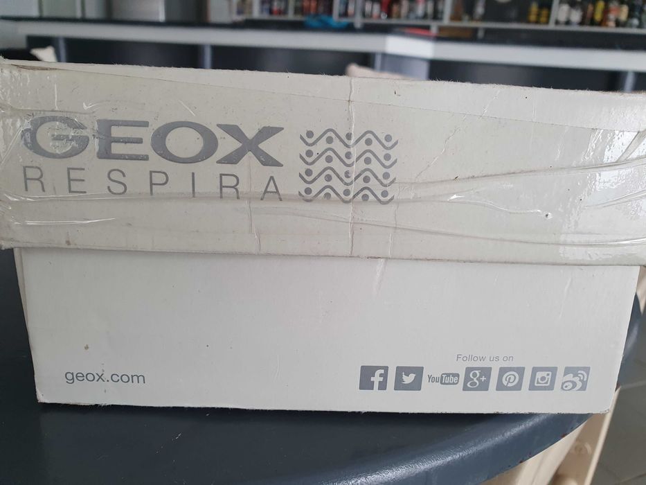 Обувки GEOX естествена кожа