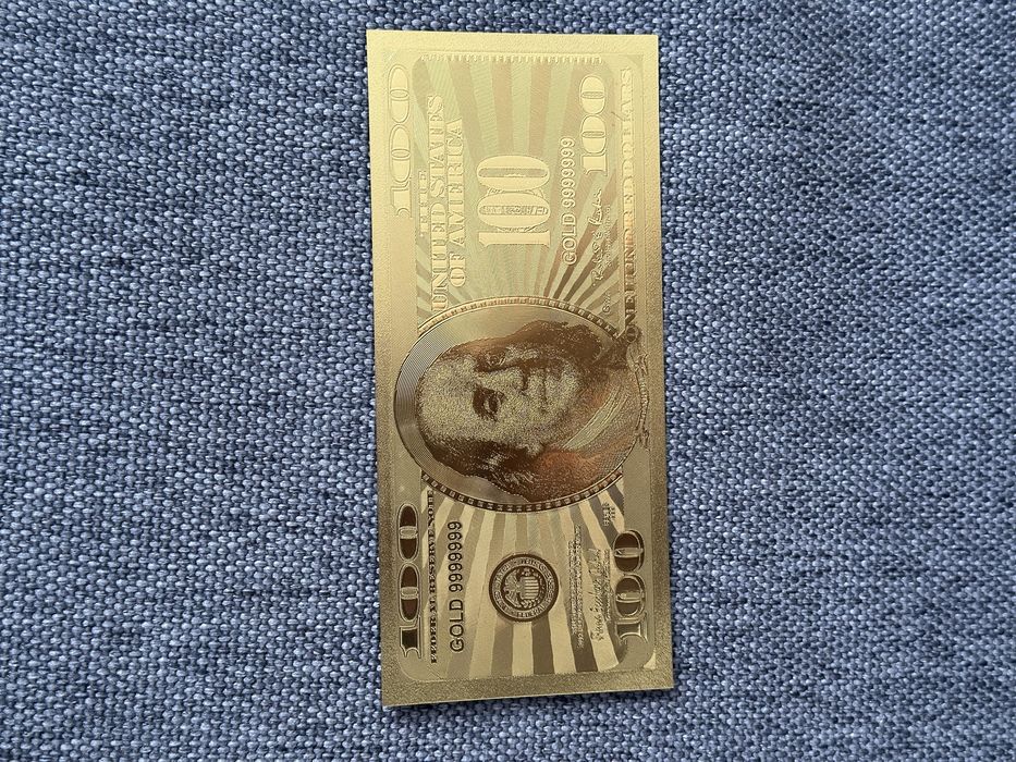 Сто баксов сувенирные