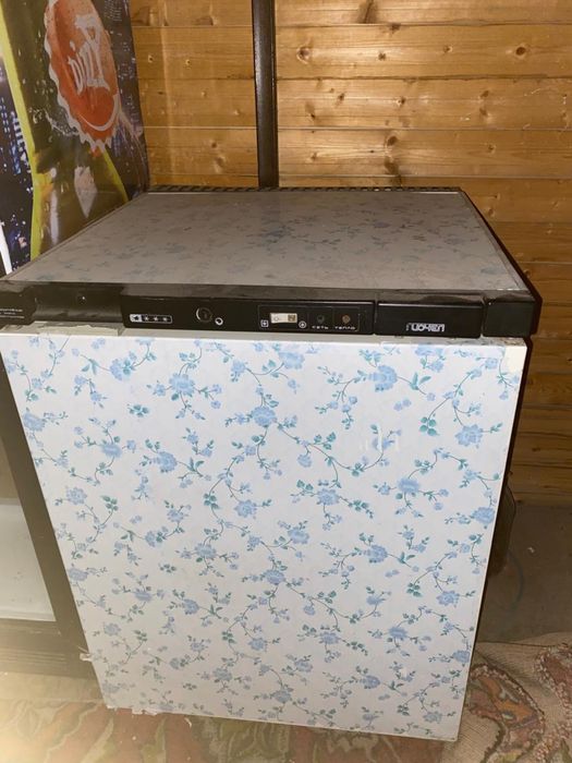 Продается морозильная камера