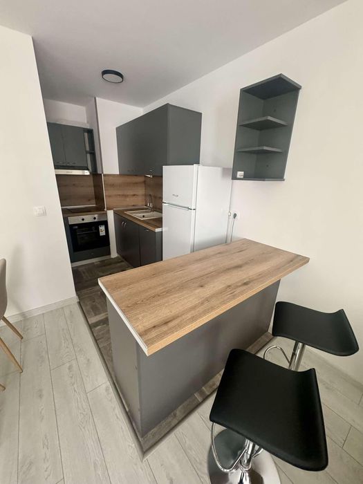 Дава се под наем Двустаен апартамент в Пловдив, Христо Смирненски - 75 кв.м за 510 € - Снимка #1