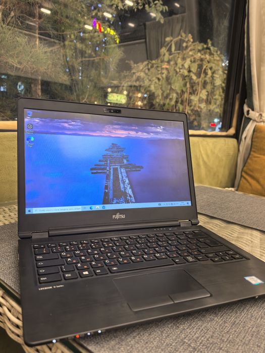Ультрабук Fujitsu Core i5-6300