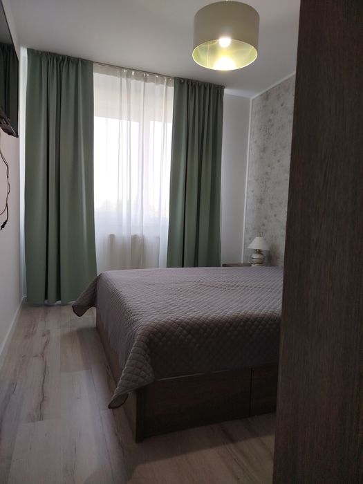 Apartament de inchiriat 2 camere +loc parcare -Prima Universității