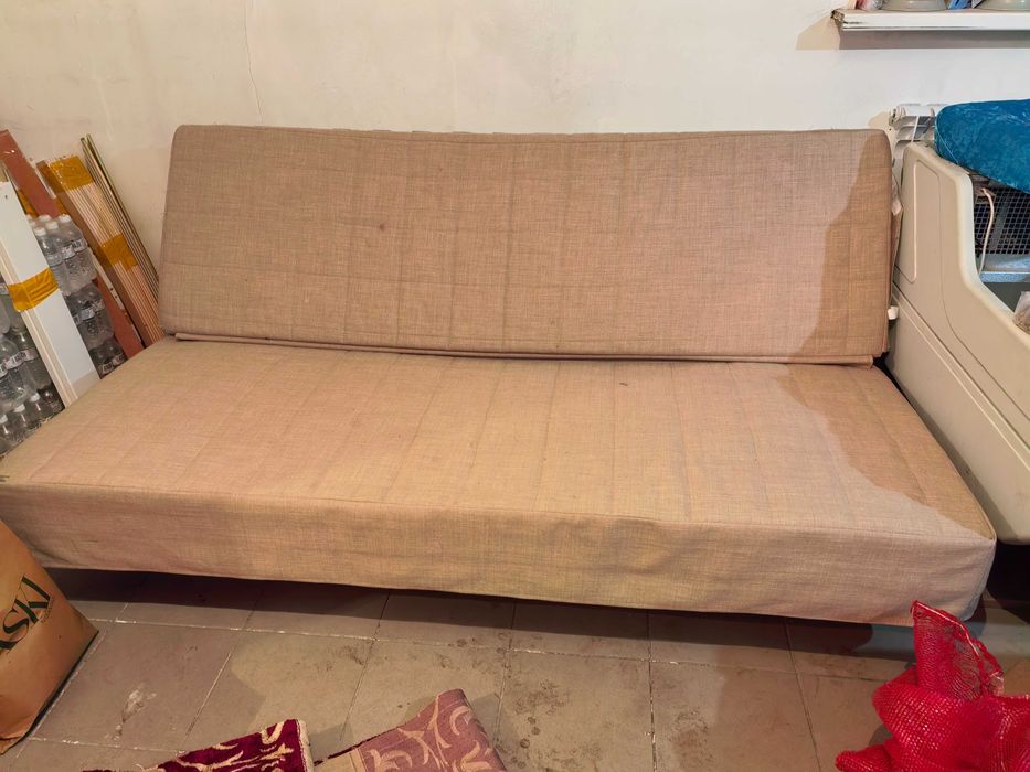 Сгинающийся диван