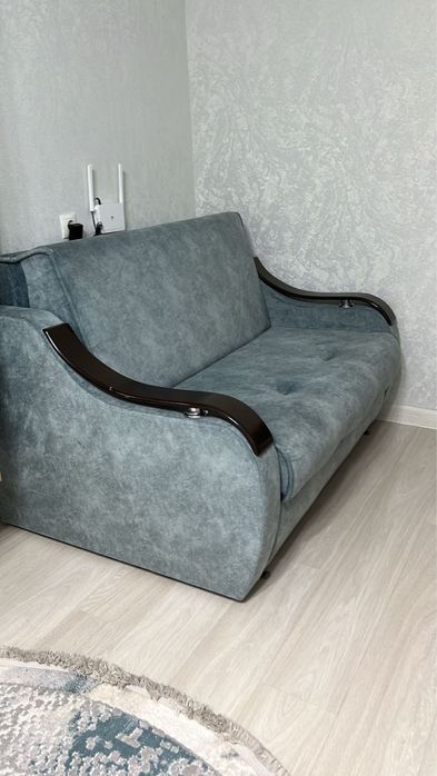 Продам диван в отличном состояние,производство Беларусь