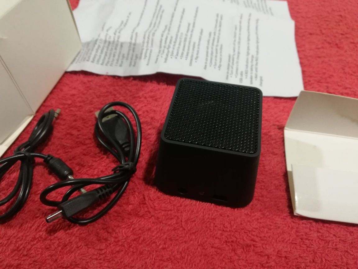 Bluetooth speaker колонка за телефон таблет или компютър чисто нова