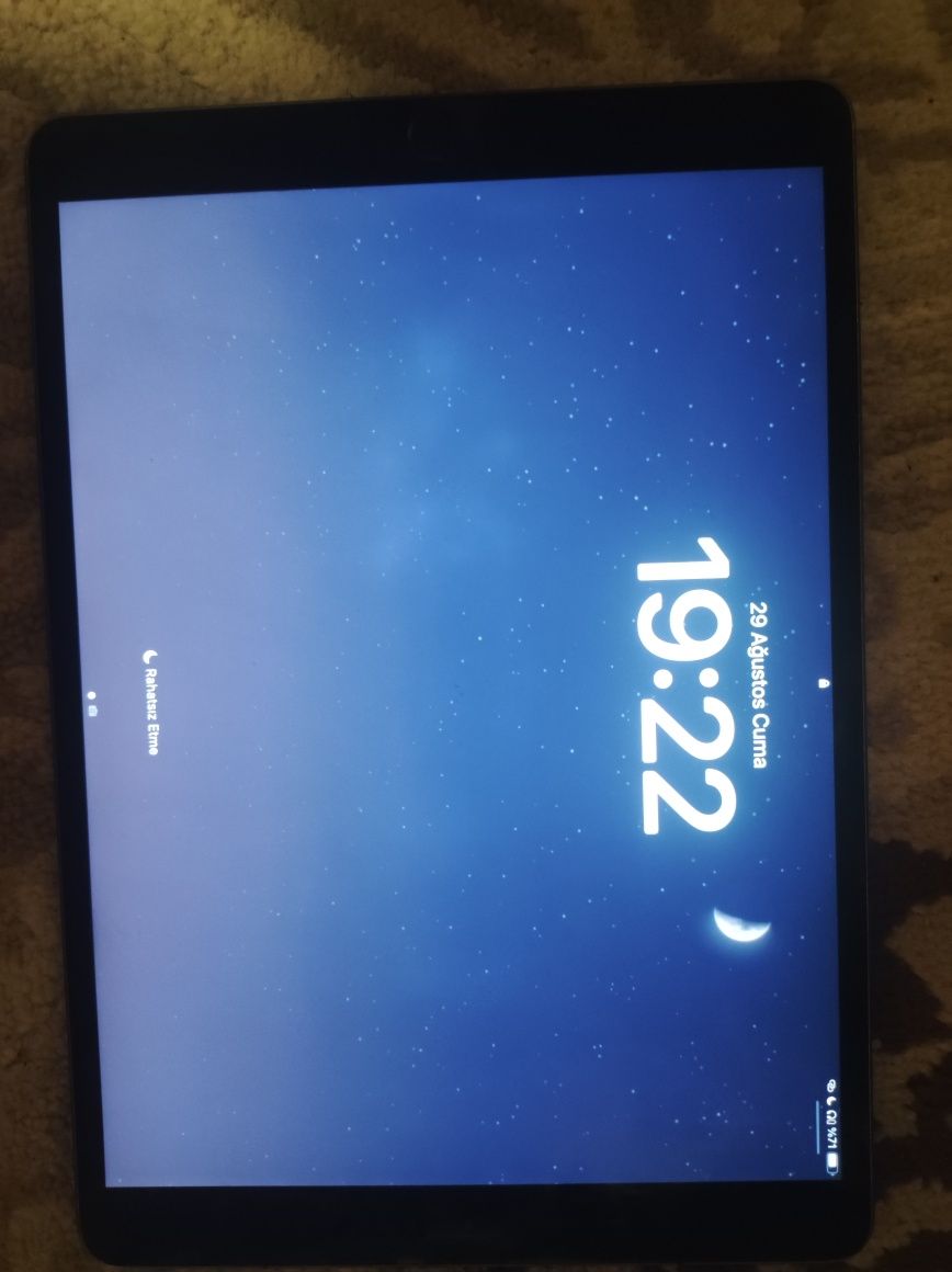 İpad air 3 mazza qilib ishlatadigon qotmedi