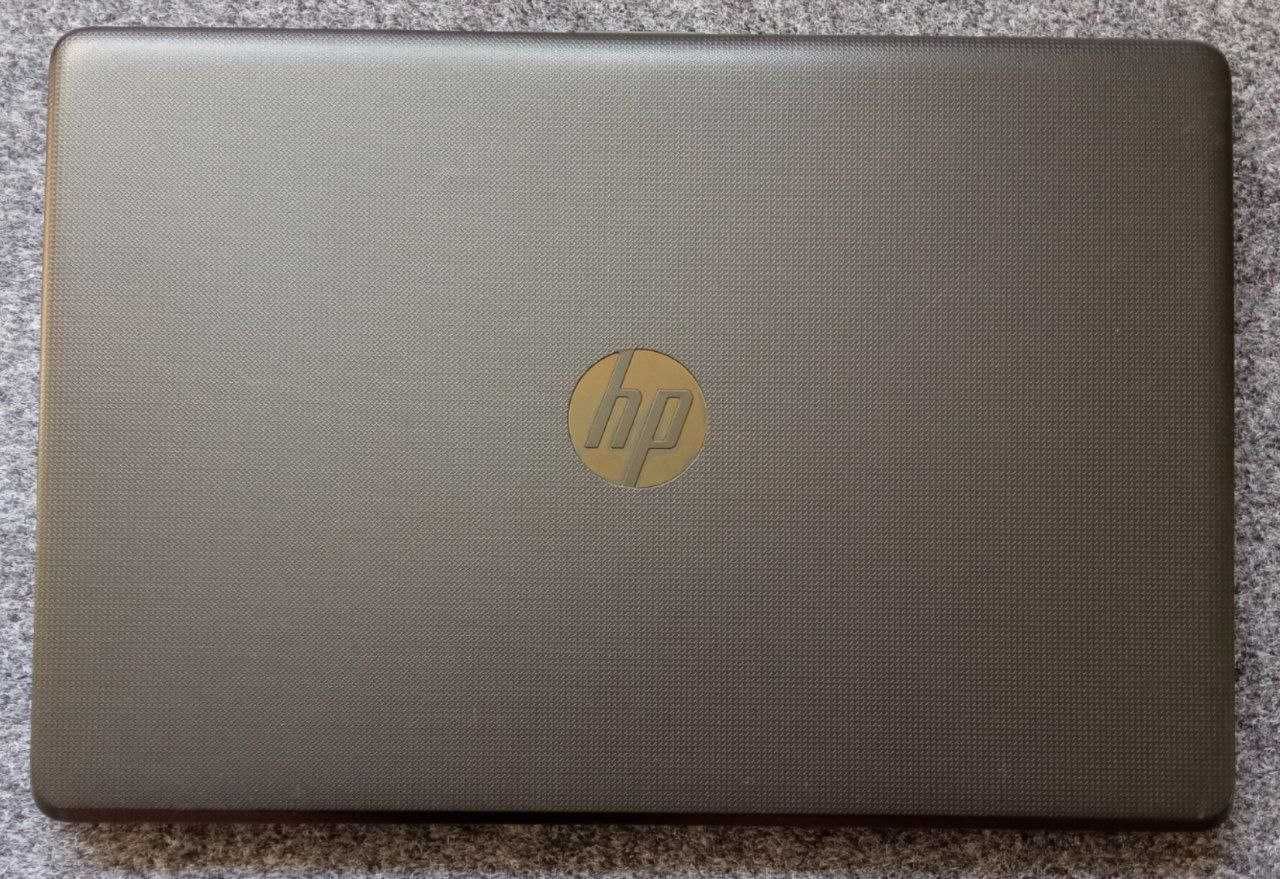 Noutbook Hp (Laptop) 8Gb, SSD 256 DDR4 Tezkorlik bilan sotiladi!