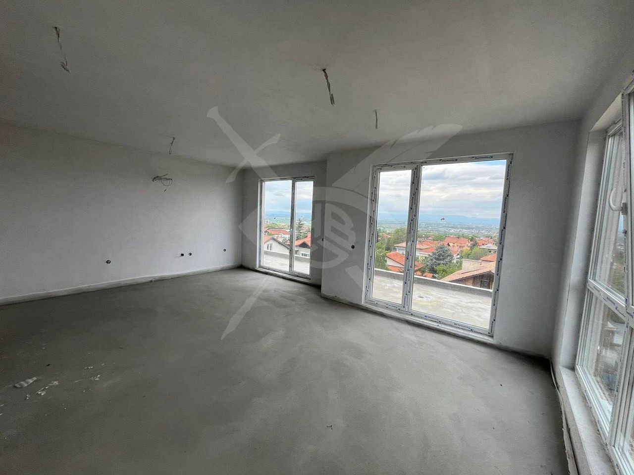 Продава се Тристаен апартамент в София, Хладилника - 132 кв.м за 1449 €/кв.м - Снимка #2
