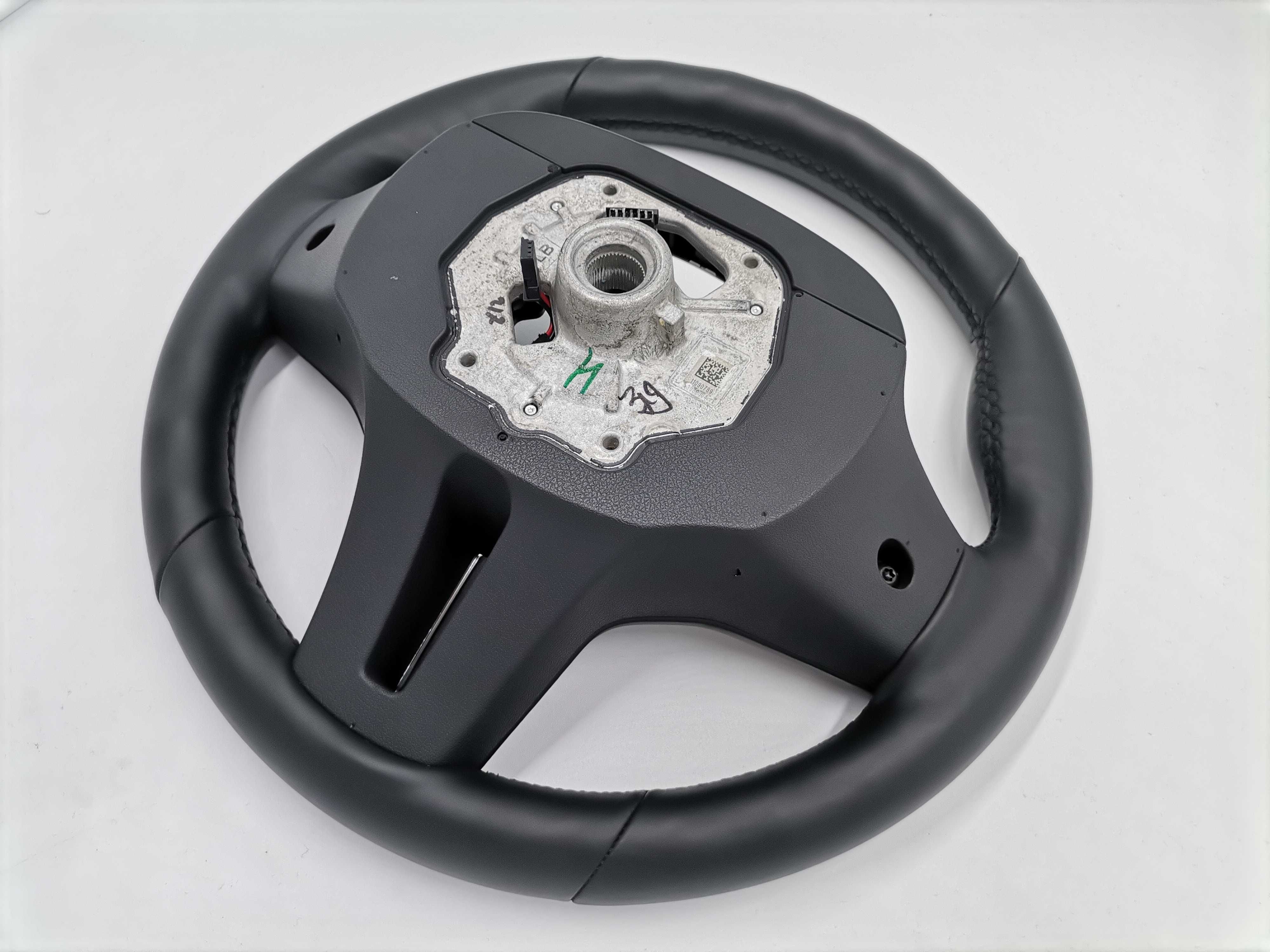 M Sport Спортен Волан BMW G20 G21 G22 G26 G30 G31 G14 G15 G01 G11 G05