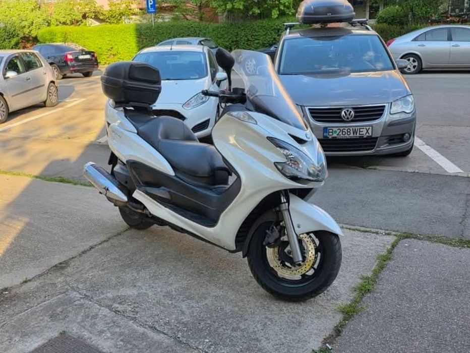 Yamaha Majesty 400 2011 proprietar