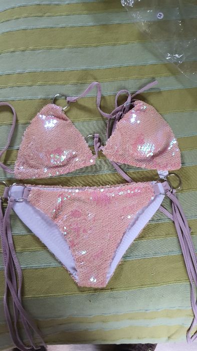 Costum de baie 2 piese cu paiete 2 culori