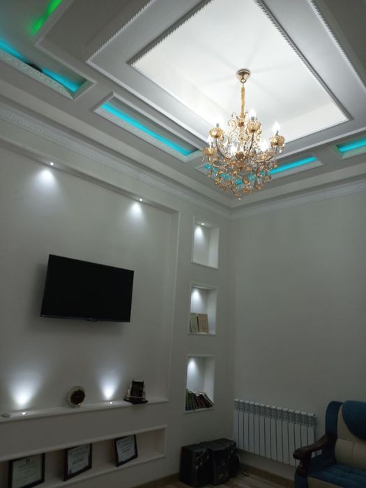 Квартира 94 кв.м 3-ком , 3 этаж с ремонтом и мебелью .