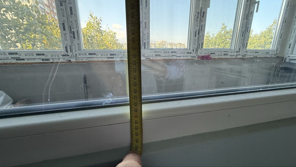 Продавам дограма