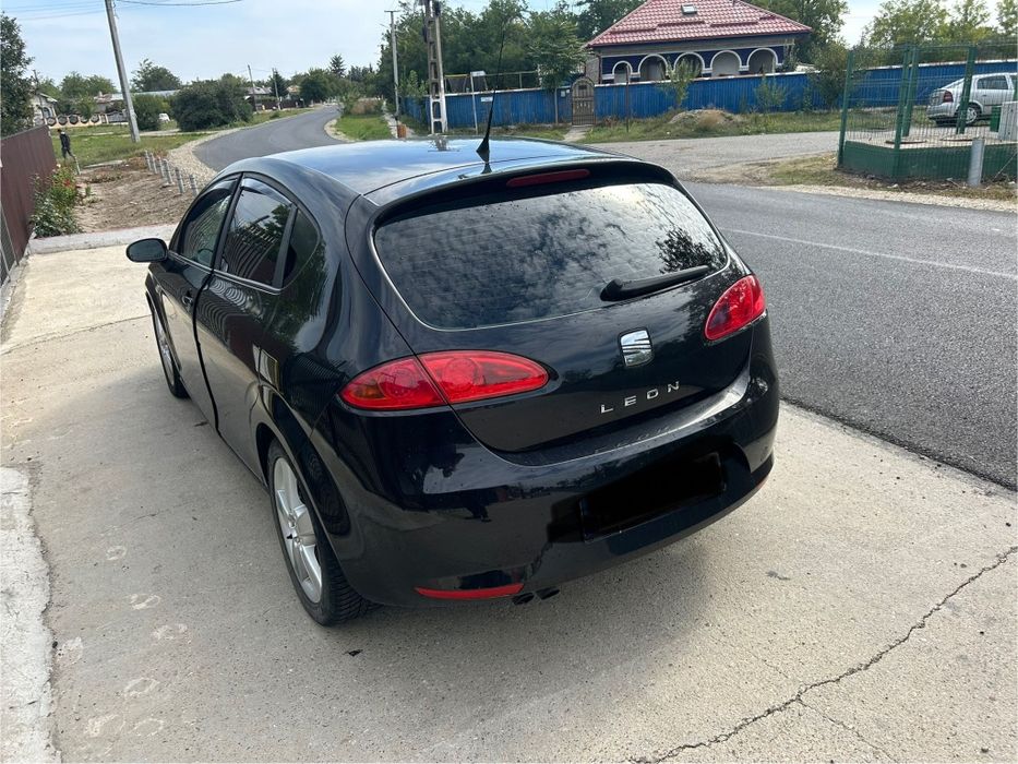 Vând Seat Leon în stare foarte bună de funcționare ,2 litri diesel