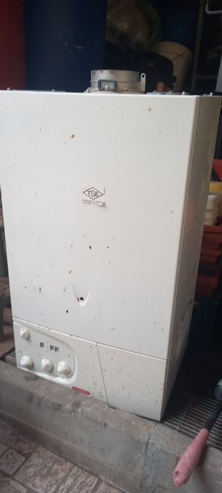 Газово котле Ariston..за резервни части