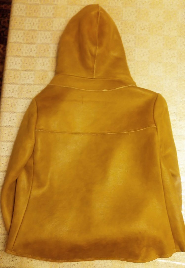 Пальто Куртки Пуховики Юбка кожаная платья бомбер.36-46 размеры