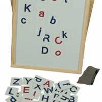 Tabla de scris din lemn cu alfabet magnetic, litere mari si mici