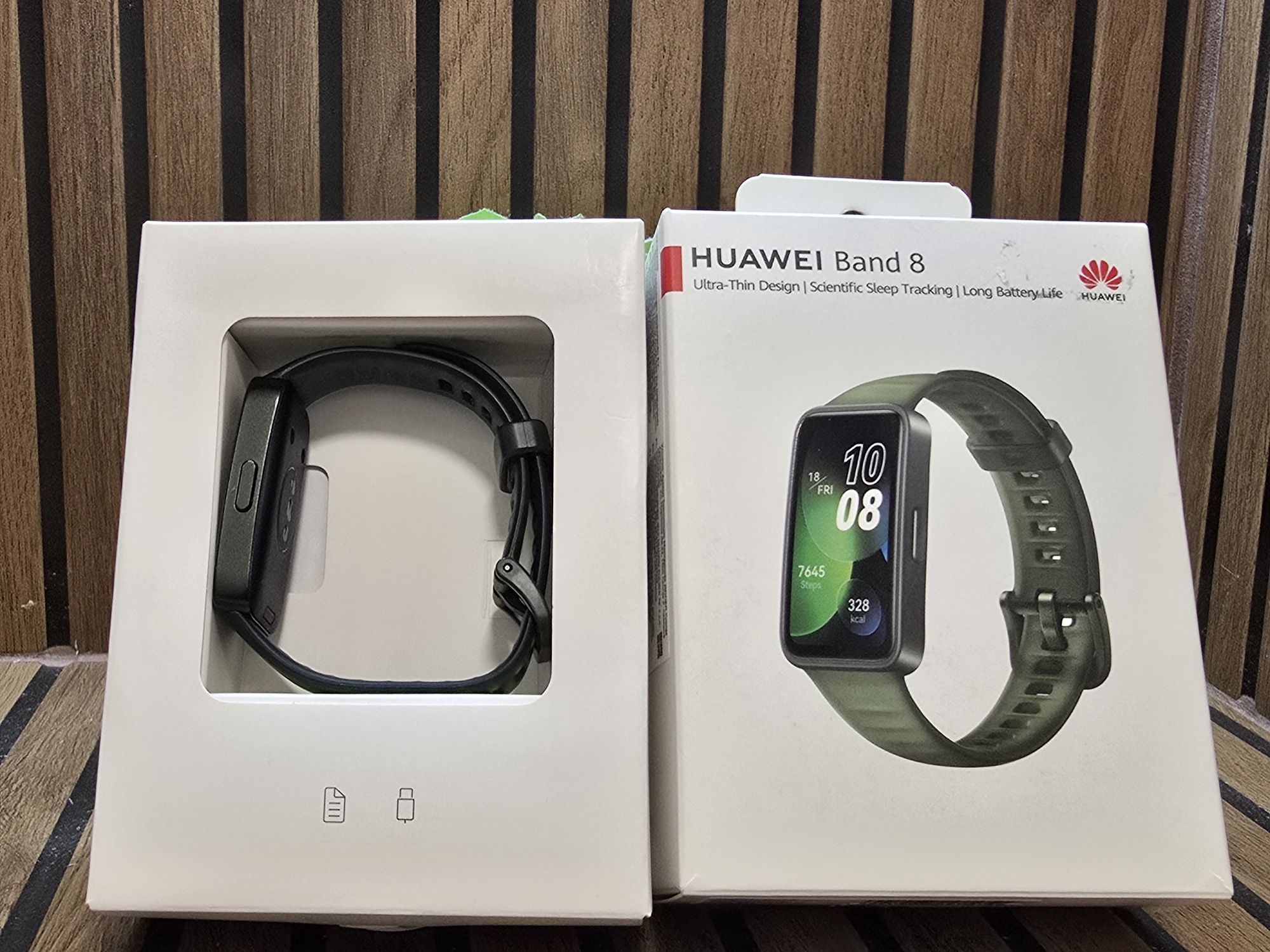 Фитнес гривна Huawei Band 8