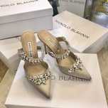Pantofi Manolo Blahnik