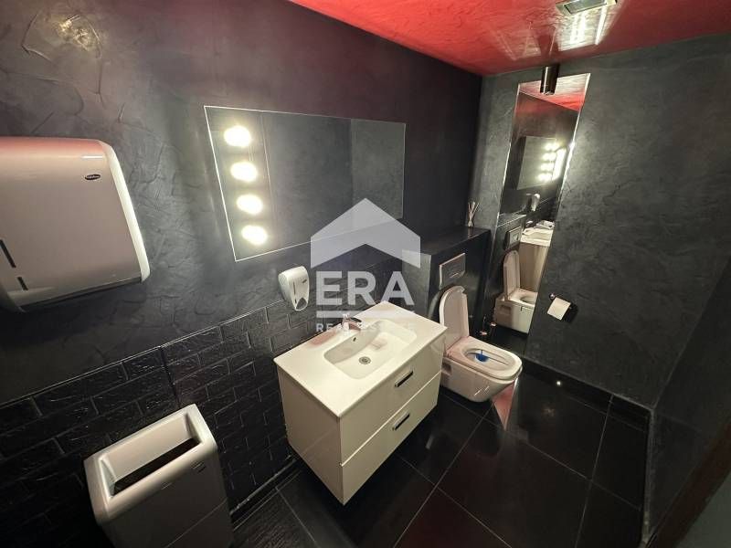 Дава се под наем Офис в Стара Загора, Център - 120 кв.м за 459 € - Снимка #5