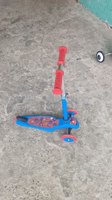 Trotineta copii 3-5 ani