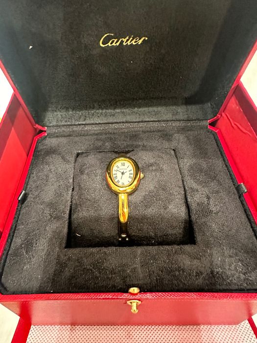 Часы копия Cartier Baignoire желтое золото