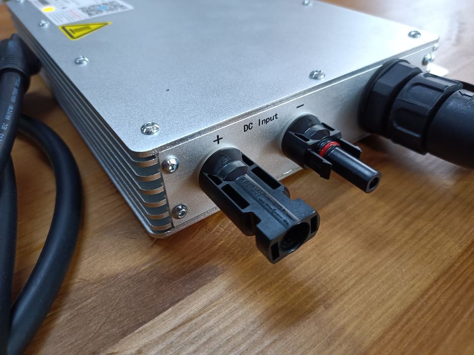 Micro Invertor solar KS800 , WiFi+APP , 800W , 2 PANOURI PRIZA EU