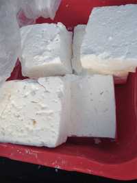 Brânză de vaca 35 Ron/ kg
